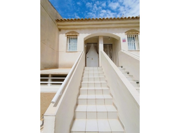Wiederverkauf - Wohnung - Torrevieja - Aguas Nuevas
