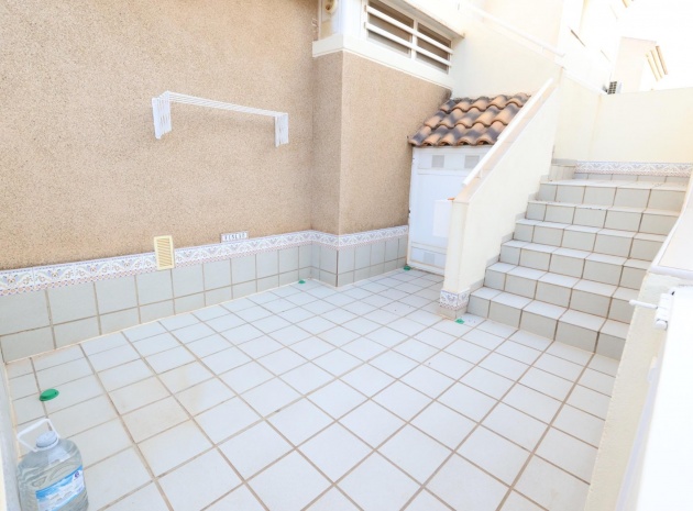 Wiederverkauf - Wohnung - Torrevieja - Aguas Nuevas