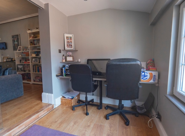 Återförsäljning - Villa - Heredades