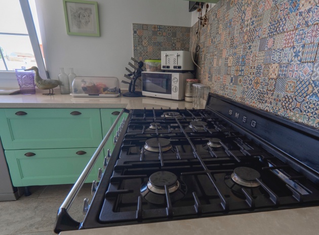 Återförsäljning - Villa - Heredades