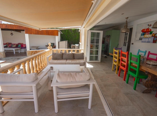 Återförsäljning - Villa - Heredades