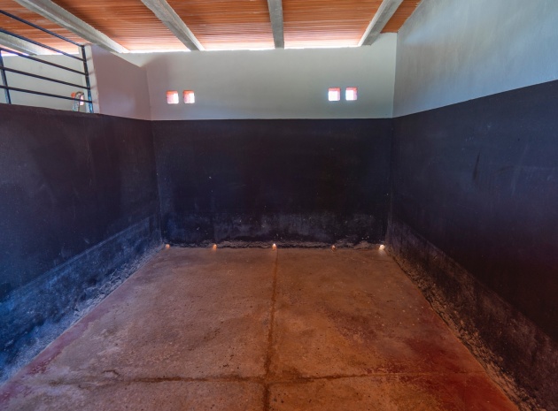 Återförsäljning - Villa - Heredades