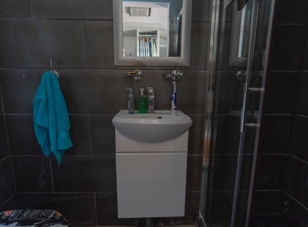 Återförsäljning - Villa - Heredades