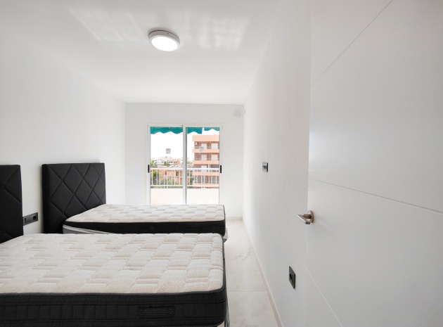 Resale - Apartment - Punta Prima - beachside punta prima