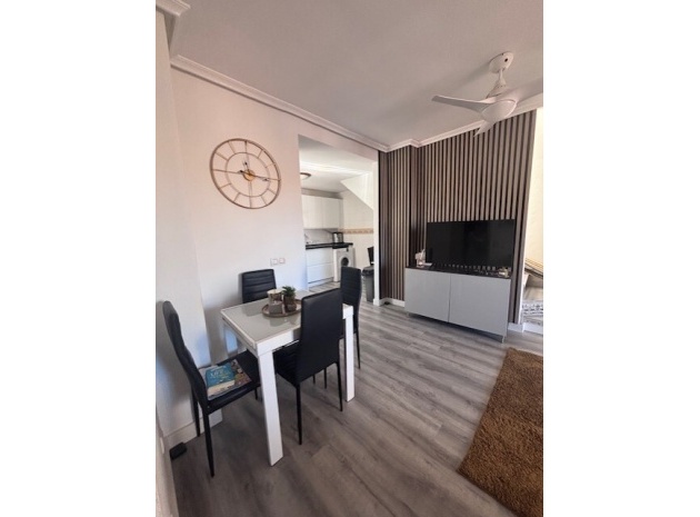 Wiederverkauf - Wohnung - Villamartin - bosque de las lomas