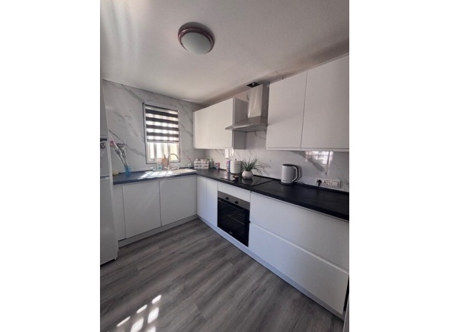 Wiederverkauf - Wohnung - Villamartin - bosque de las lomas