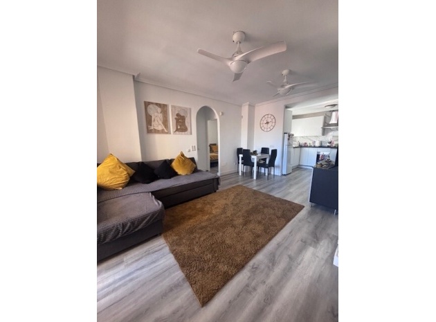 Wiederverkauf - Wohnung - Villamartin - bosque de las lomas