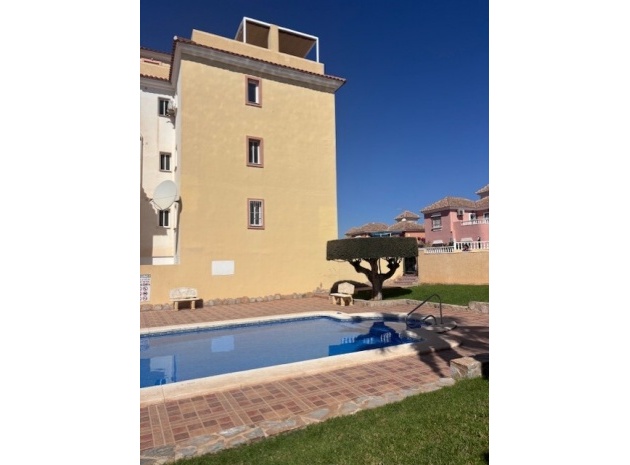 Wiederverkauf - Wohnung - Villamartin - bosque de las lomas