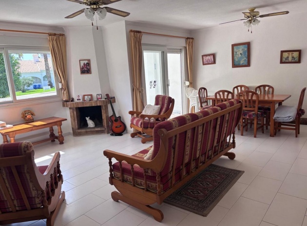 Återförsäljning - Lägenhet - Villamartin - rioja