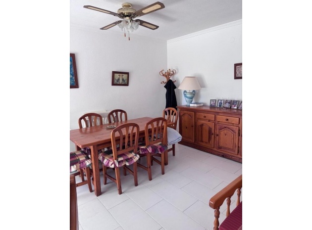 Återförsäljning - Lägenhet - Villamartin - rioja