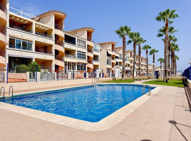 Återförsäljning - Lägenhet - Punta Prima - La Cinuelica