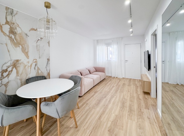 Återförsäljning - Lägenhet - Punta Prima - La Cinuelica