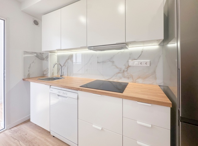 Återförsäljning - Lägenhet - Punta Prima - La Cinuelica