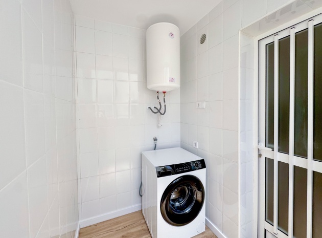 Återförsäljning - Lägenhet - Punta Prima - La Cinuelica