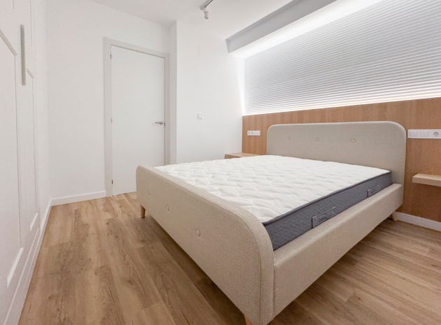 Återförsäljning - Lägenhet - Punta Prima - La Cinuelica