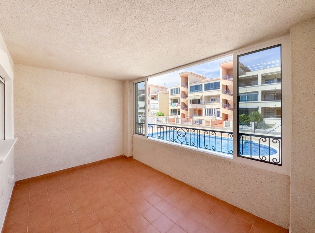 Återförsäljning - Lägenhet - Punta Prima - La Cinuelica