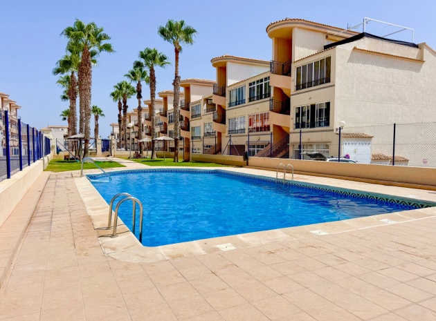 Återförsäljning - Lägenhet - Punta Prima - La Cinuelica