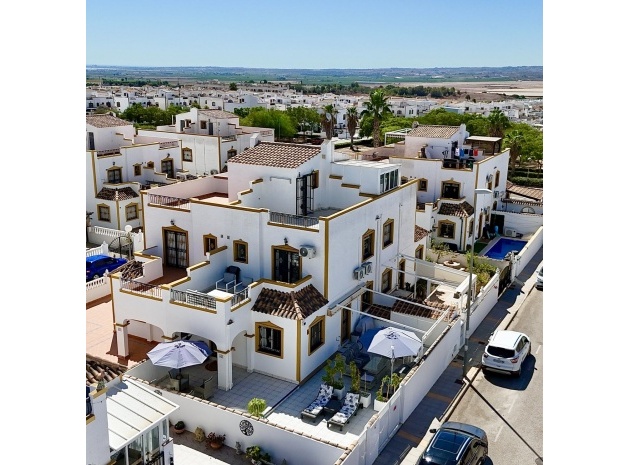 Wiederverkauf - Villa - Los Montesinos - entre naranjos