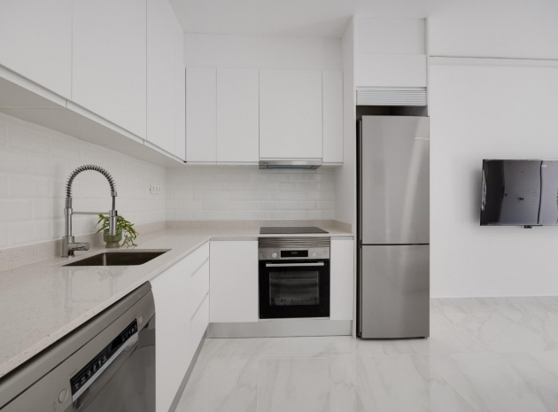 Resale - Bungalow - Playa Flamenca - las chismosas