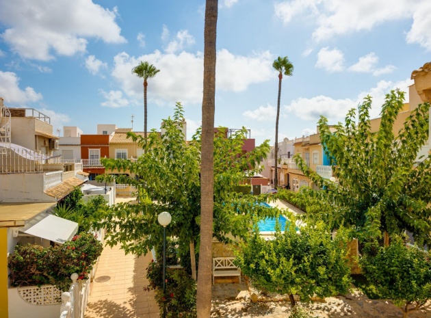Resale - Bungalow - Playa Flamenca - las chismosas