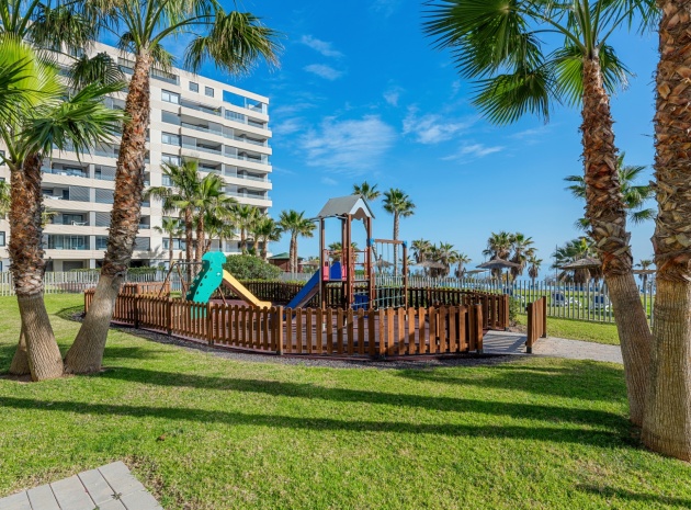 Resale - Apartment - Orihuela Costa - Punta Prima
