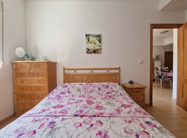 Resale - Apartment - Guardamar del Segura