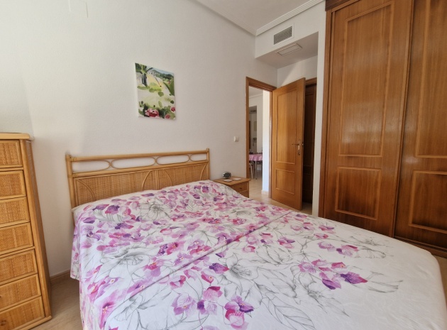 Resale - Apartment - Guardamar del Segura