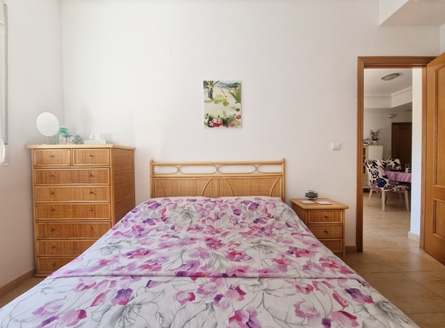 Resale - Apartment - Guardamar del Segura