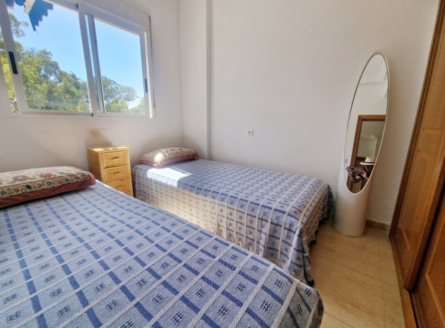 Resale - Apartment - Guardamar del Segura