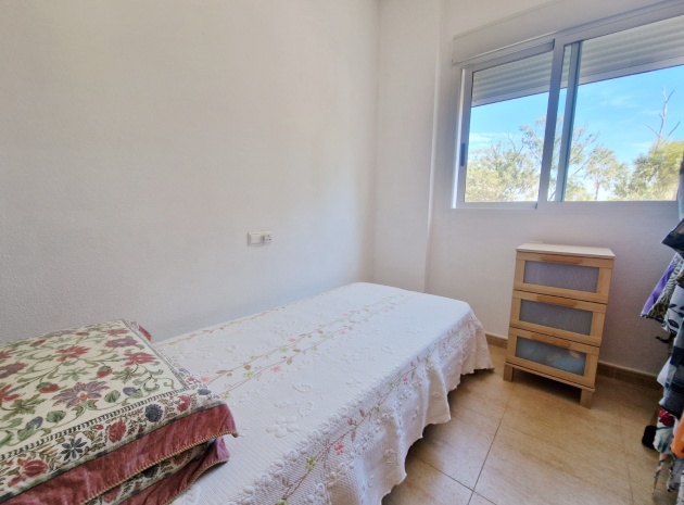 Resale - Apartment - Guardamar del Segura