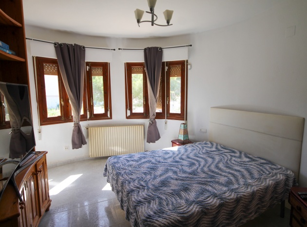 Revente - Villa - Villamartin