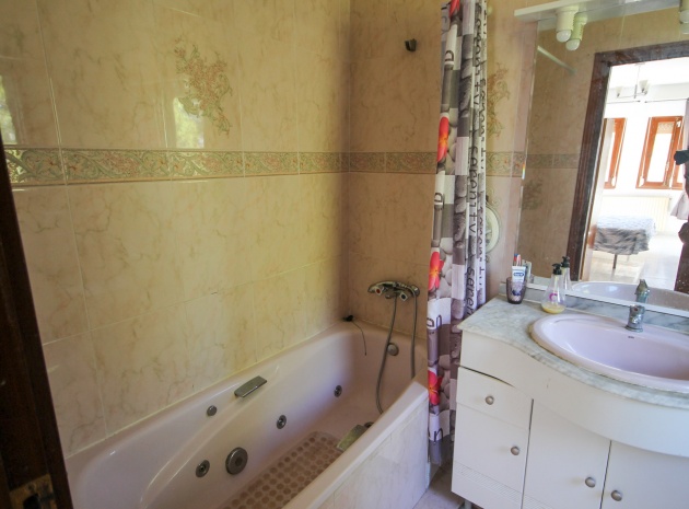 Revente - Villa - Villamartin