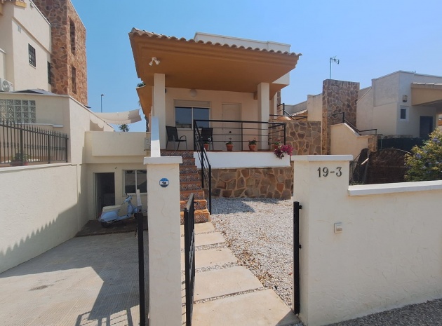 Återförsäljning - Villa - Guardamar del Segura - El Raso