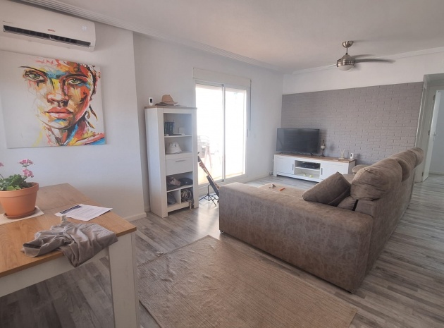 Återförsäljning - Villa - Guardamar del Segura - El Raso