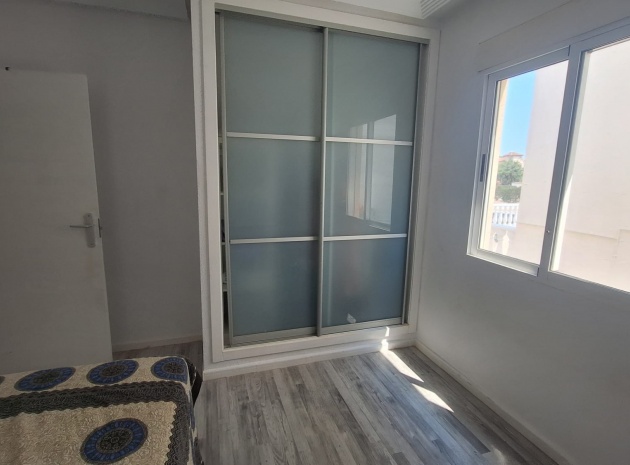 Återförsäljning - Villa - Guardamar del Segura - El Raso