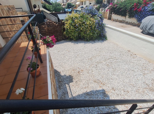 Återförsäljning - Villa - Guardamar del Segura - El Raso