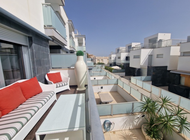 Wiederverkauf - Stadthaus - Guardamar del Segura