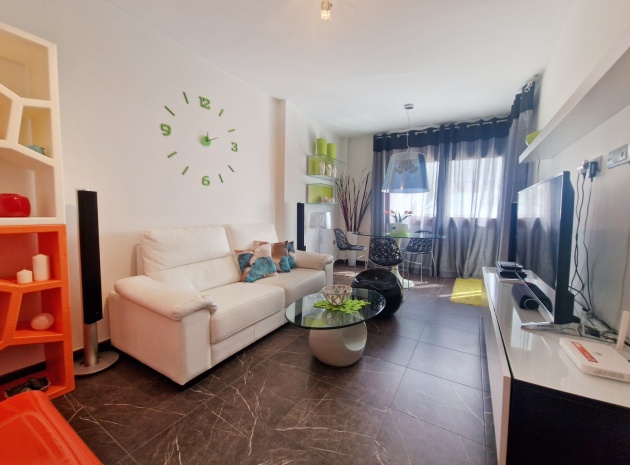 Wiederverkauf - Stadthaus - Guardamar del Segura