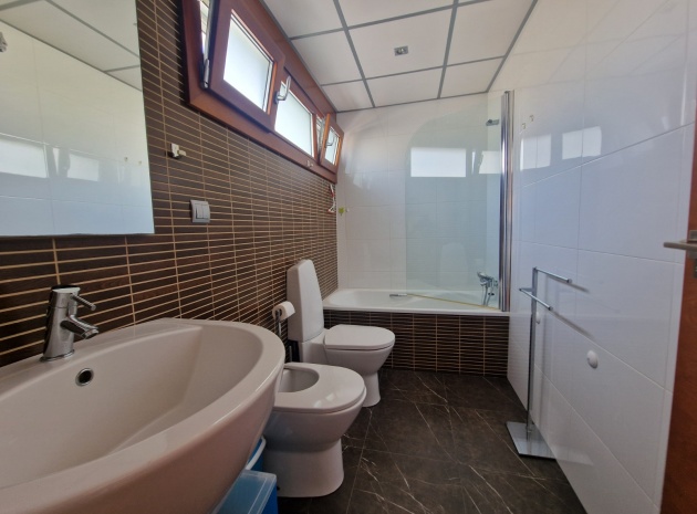 Wiederverkauf - Stadthaus - Guardamar del Segura