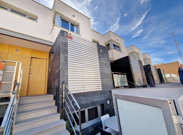 Wiederverkauf - Stadthaus - Guardamar del Segura