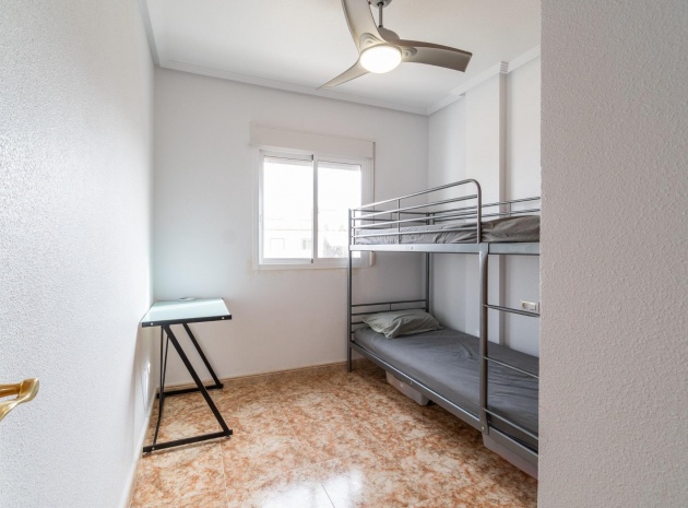 Återförsäljning - Lägenhet - Punta Prima - La Cinuelica