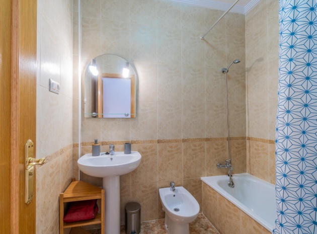 Återförsäljning - Lägenhet - Punta Prima - La Cinuelica