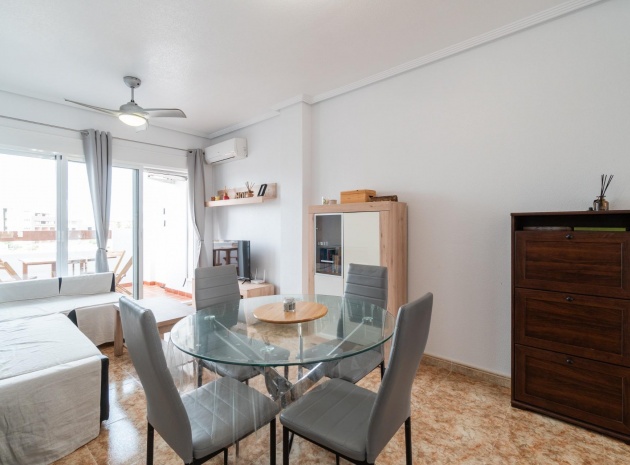 Återförsäljning - Lägenhet - Punta Prima - La Cinuelica