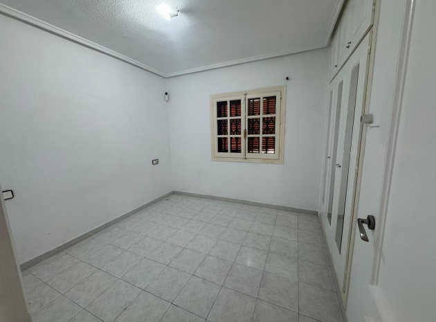 Wiederverkauf - Wohnung - Punta Prima - Las Barcas