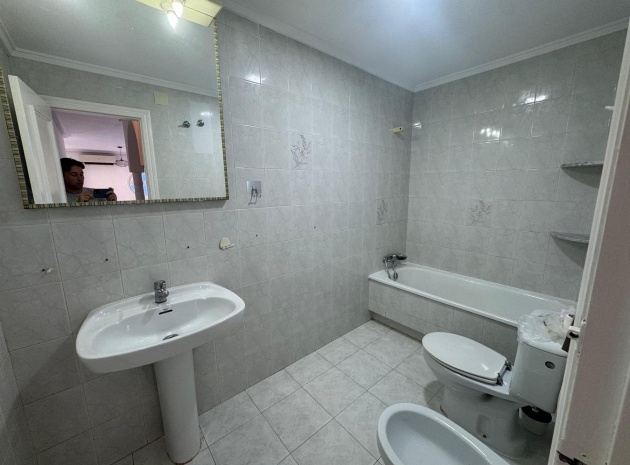 Wiederverkauf - Wohnung - Punta Prima - Las Barcas