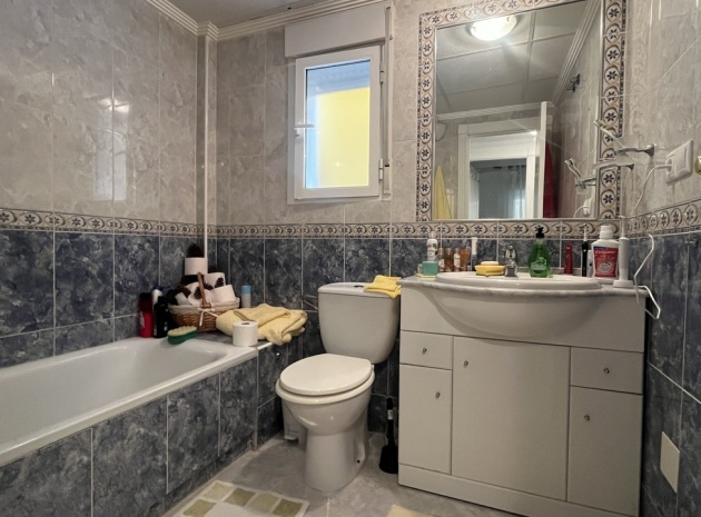 Resale - Apartment - Algorfa - fontana