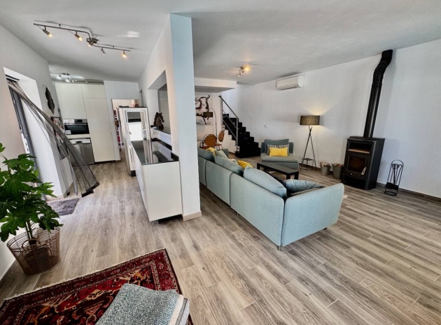 Resale - Villa - Punta Prima