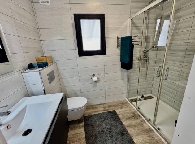 Resale - Villa - Punta Prima