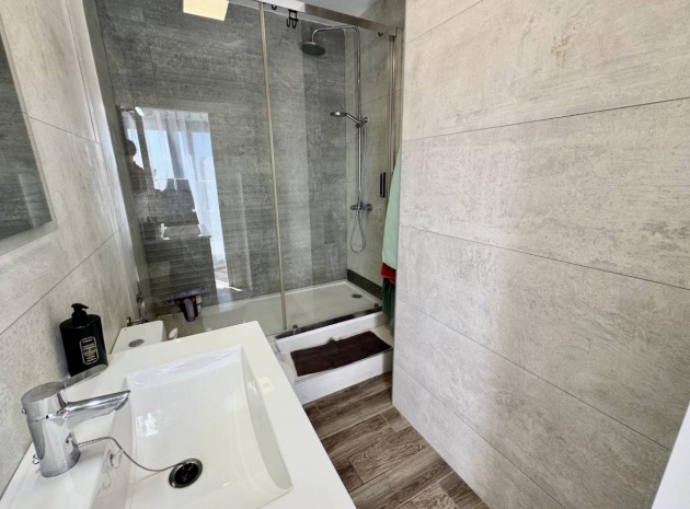 Resale - Villa - Punta Prima