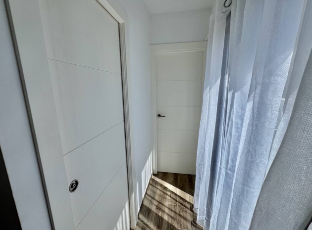 Resale - Villa - Punta Prima